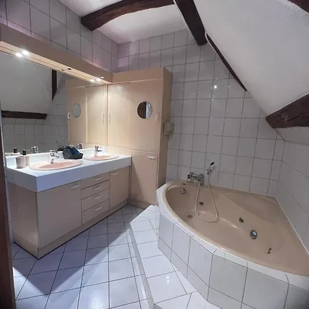 Spacieux 120 Metres Carre Confort Apartament *